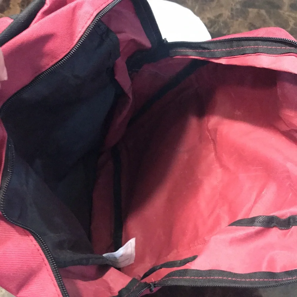 🎉NWT Maroon School Backpack!